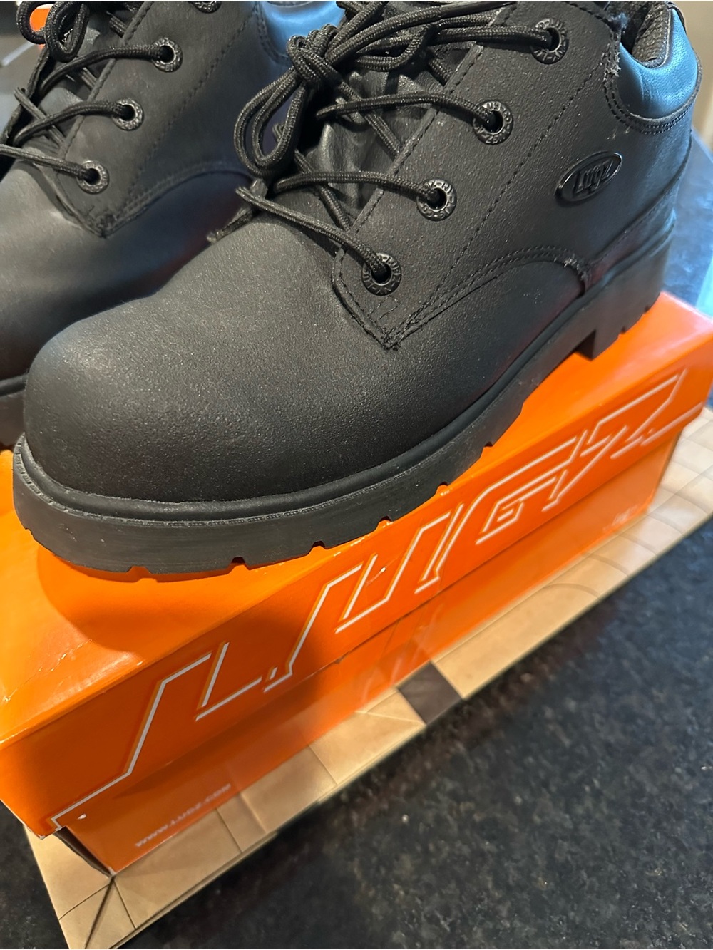 Lugz men’s Matte Black Lace-Up Casual Boots